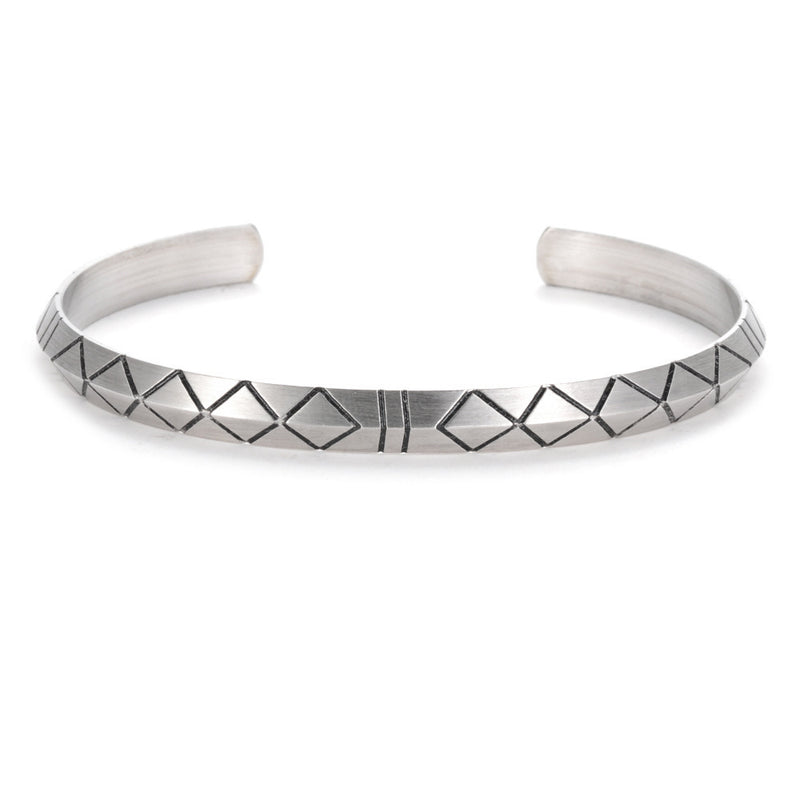 Classic cuff bracelet