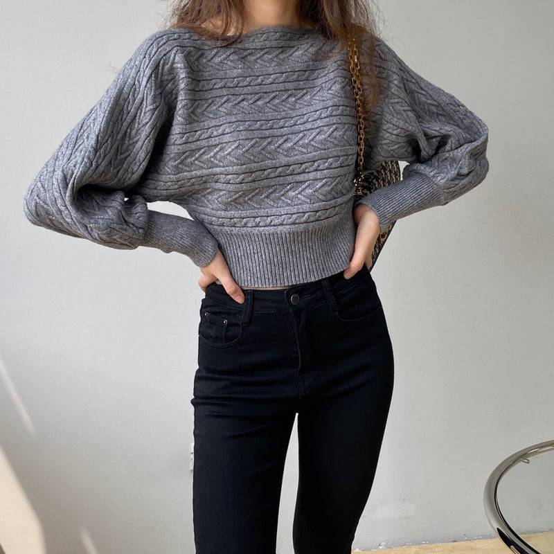 Feminine Temperament Wears Round Neck Short Sweater